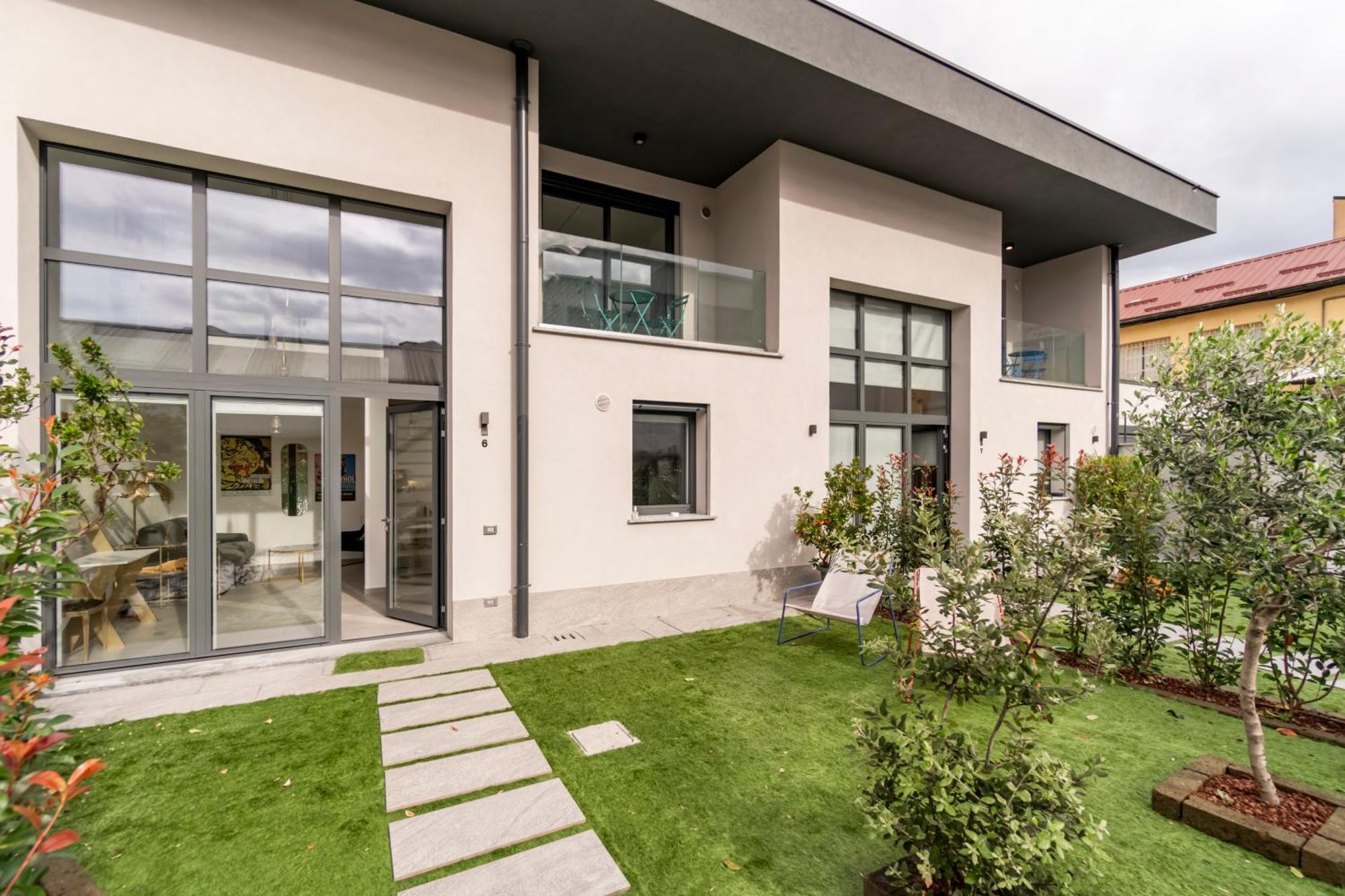 Urban Garden Lofts By Blue Velvet Livings Apartment Милано Екстериор снимка